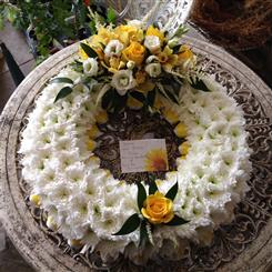 Yellow and white wreath